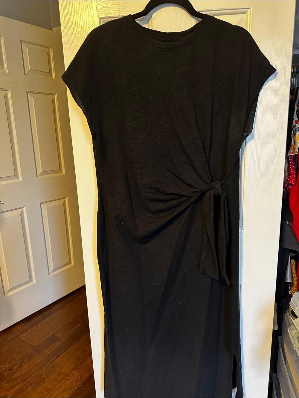 Sonoma Black Tie-Waist Midi Dress